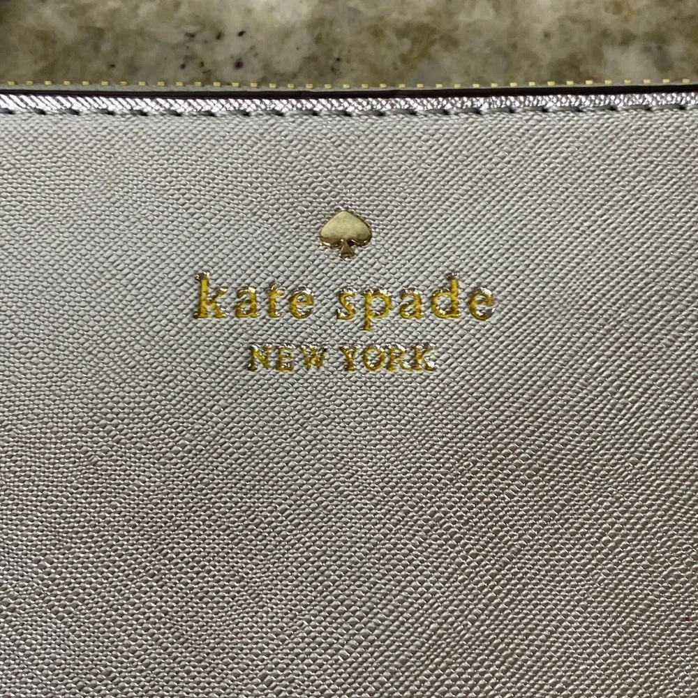 Kate Spade New York Metallic Silver 100% Cow Leather Beautiful Wrist Wallet